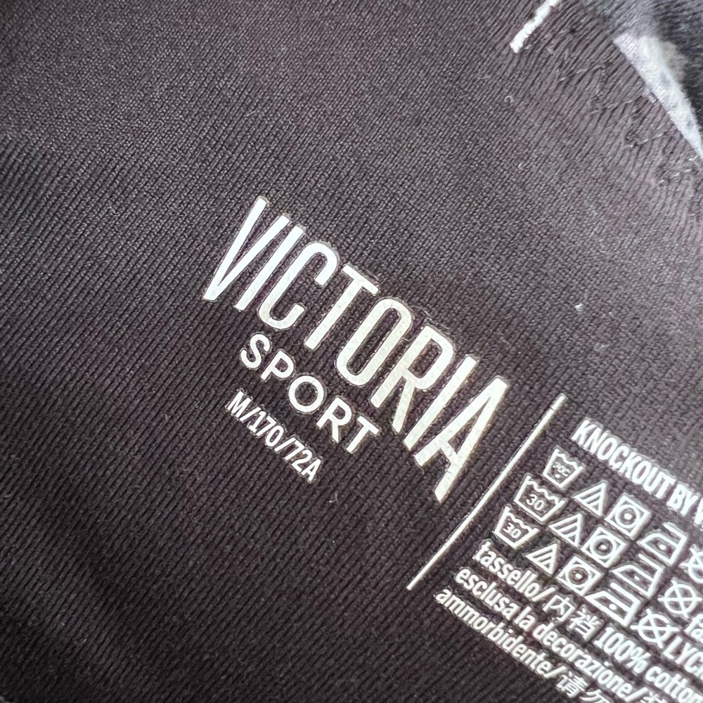 VICTORIAS SPORT Snake Print White Gray Knockout
Workout Tight Leggings Size M - Picture 7 of 8